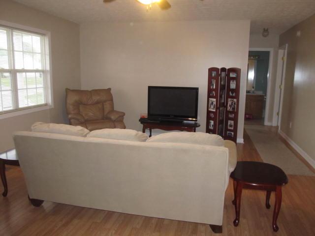 45 Hawthorne Dr - photo 1